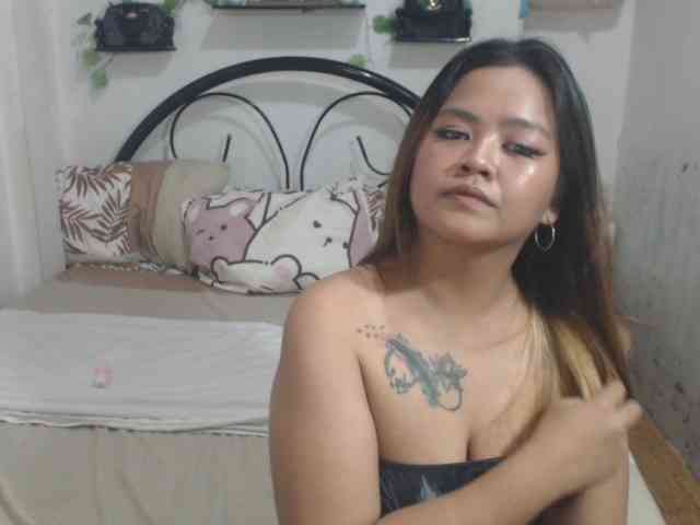 AsianPinaySexy webcam