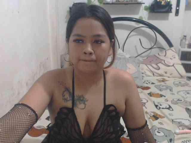 AsianPinaySexy webcam
