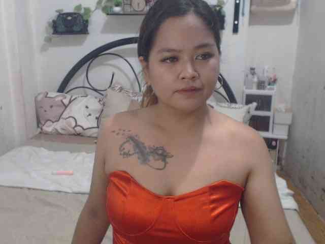 AsianPinaySexy webcam