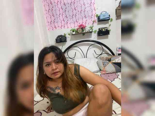 AsianPinaySexy webcam