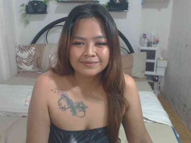 AsianPinaySexy webcam