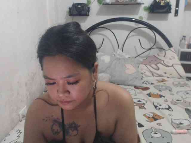 AsianPinaySexy webcam