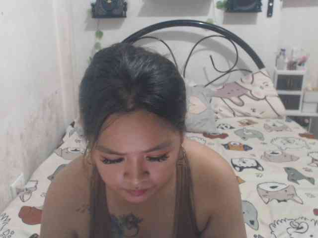 AsianPinaySexy webcam
