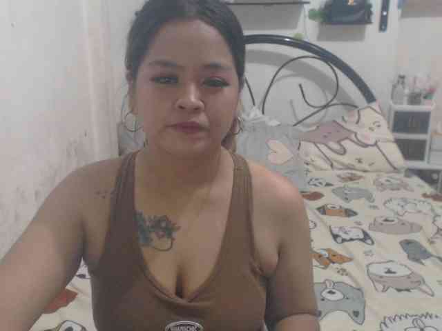 AsianPinaySexy webcam