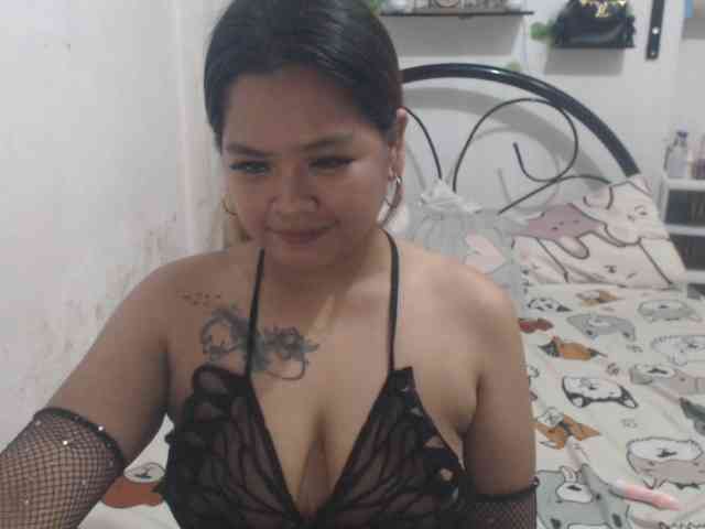 AsianPinaySexy webcam
