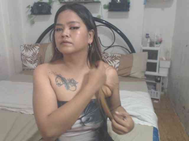 AsianPinaySexy webcam