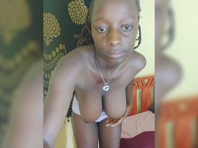 Paula006 live cam on BongaCams