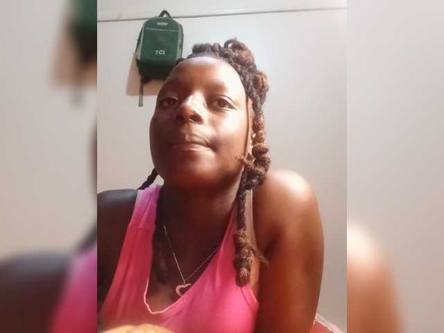 Paula006 live cam on BongaCams