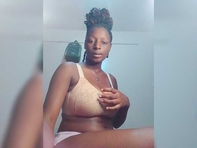 Paula006 live cam on BongaCams