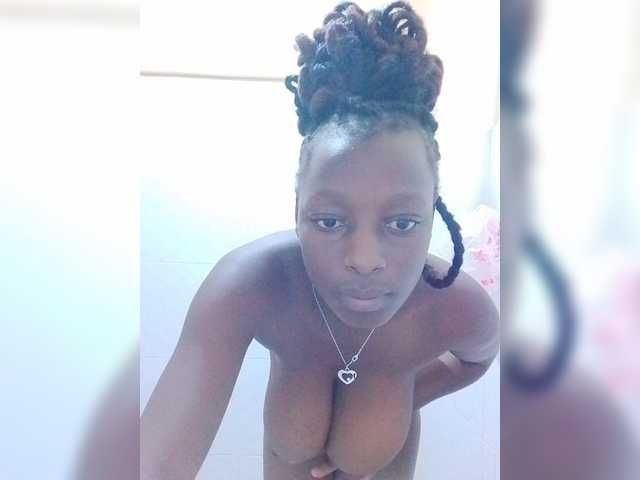 Paula006 live cam on BongaCams