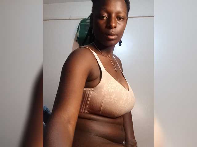 Paula006 live cam on BongaCams