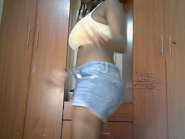 Paula006 live cam on BongaCams