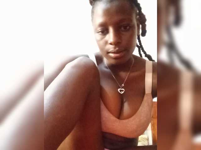 Paula006 live cam on BongaCams