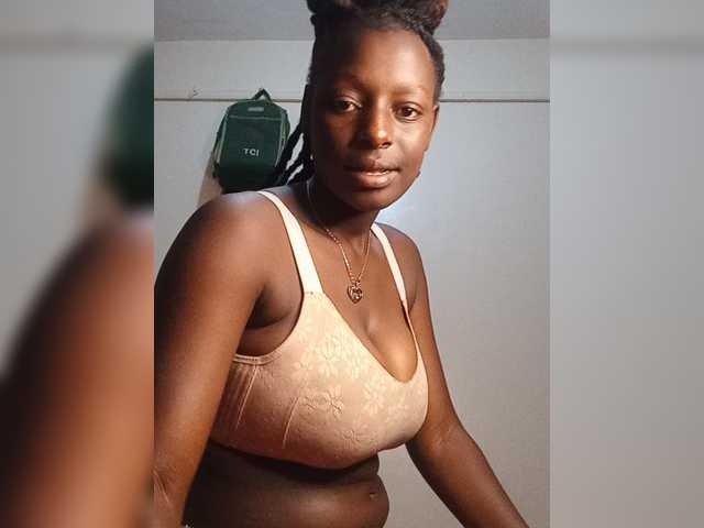 Paula006 live cam on BongaCams