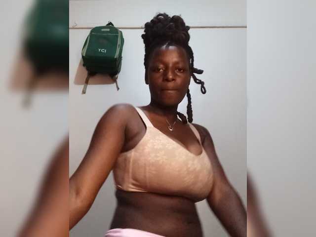 Paula006 live cam on BongaCams