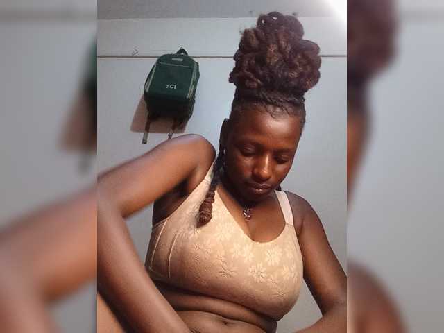 Paula006 live cam on BongaCams