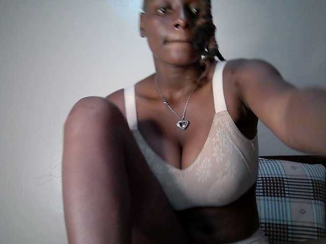 Paula006 live cam on BongaCams