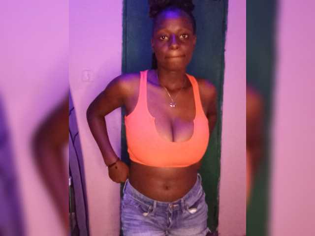 Paula006 live cam on BongaCams