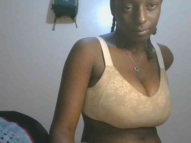 Paula006 webcam