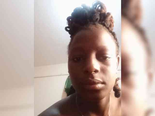 Paula006 webcam