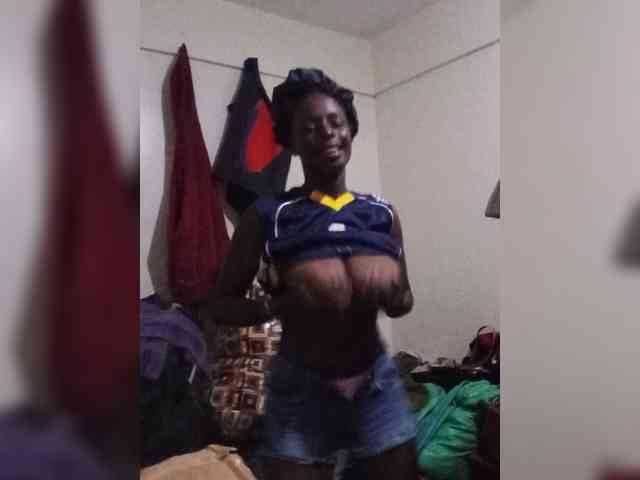 Paula006 webcam