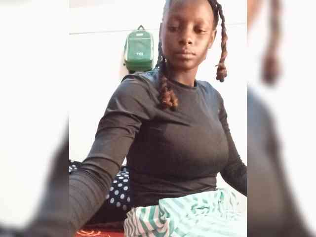 Paula006 webcam