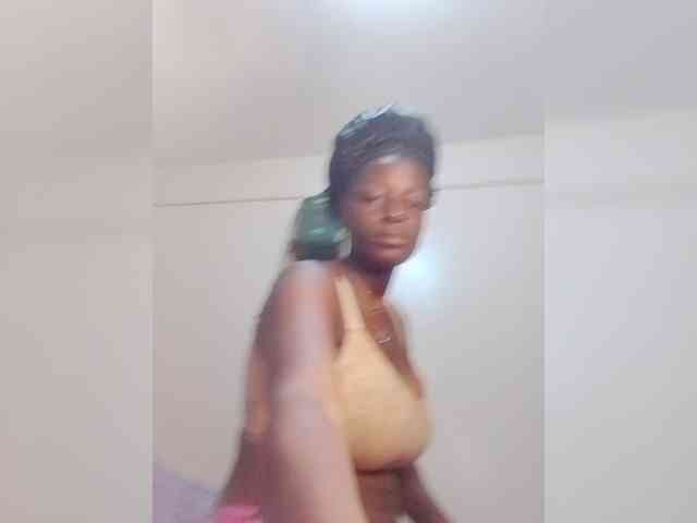 Paula006 webcam