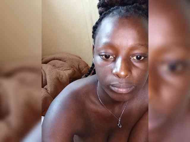 Paula006 webcam