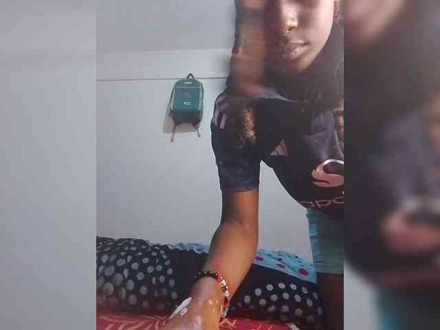 Paula006 webcam