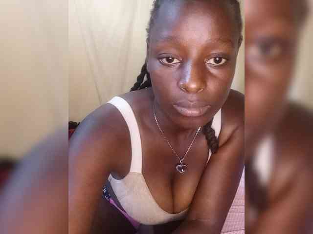 Paula006 webcam
