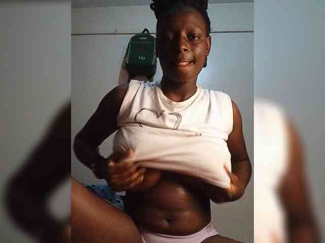 Paula006 webcam