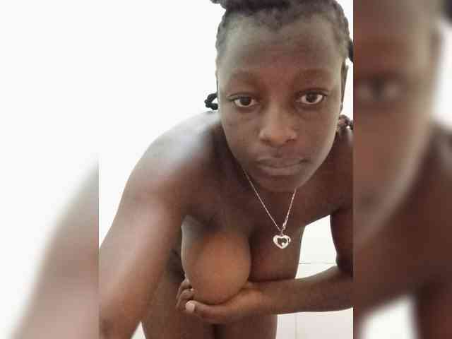 Paula006 webcam