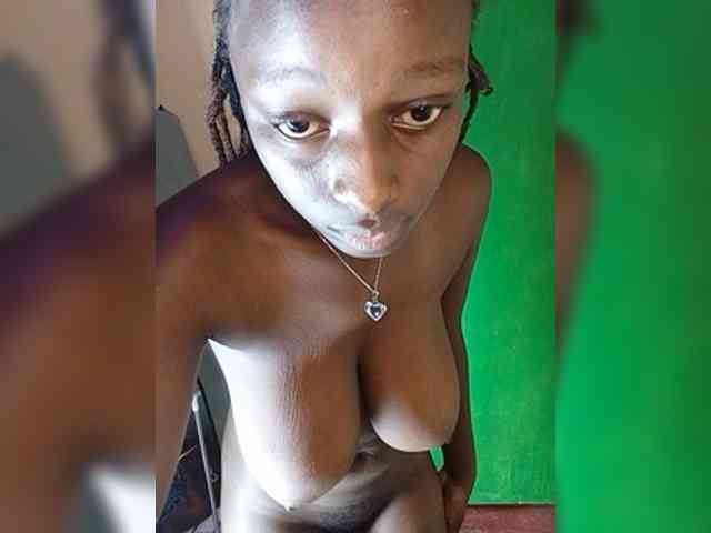 Paula006 webcam