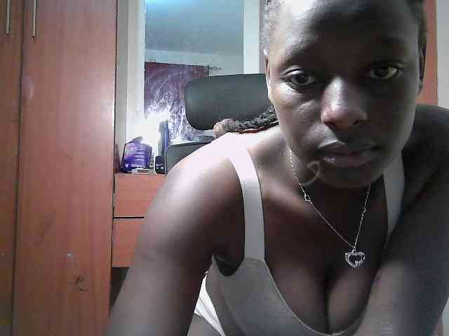 Paula006 webcam