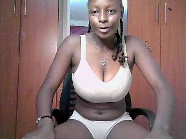 Paula006 webcam