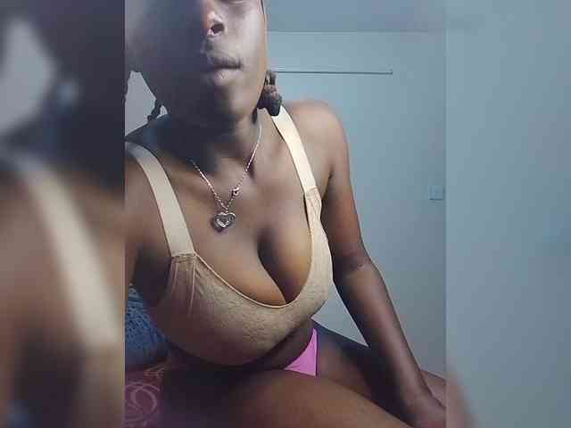 Paula006 webcam