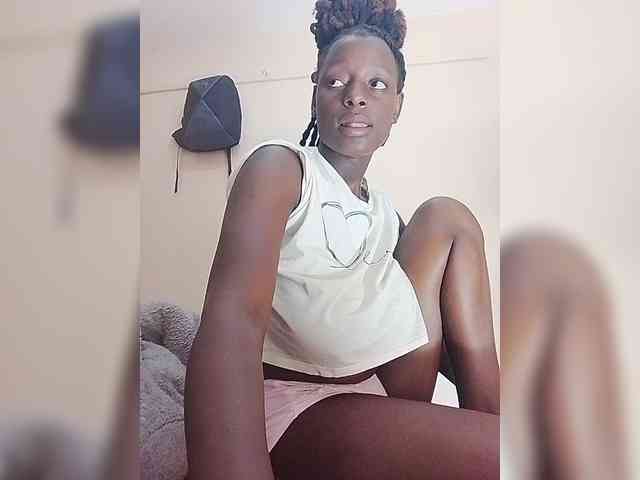 Paula006 webcam