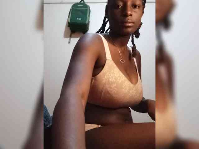 Paula006 webcam
