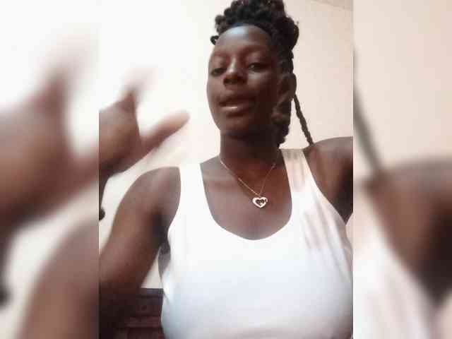 Paula006 webcam