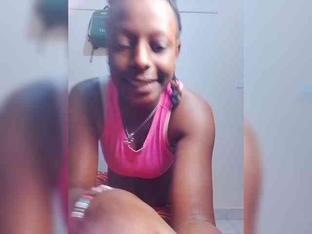 Paula006 Live Webcam on BongaCams
