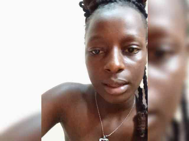 Paula006 webcam