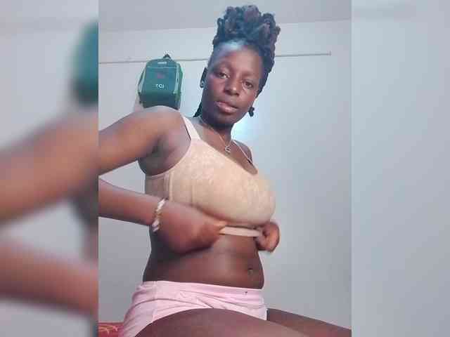 Paula006 webcam