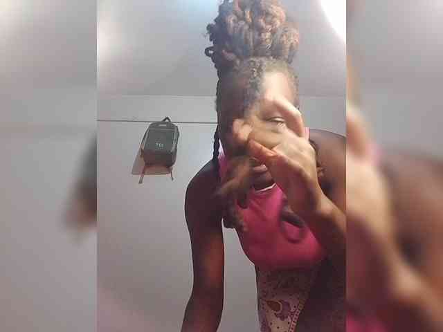 Paula006 webcam