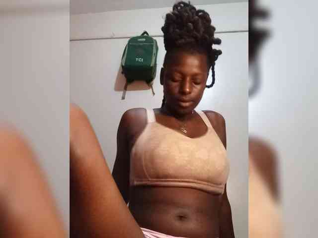 Paula006 webcam
