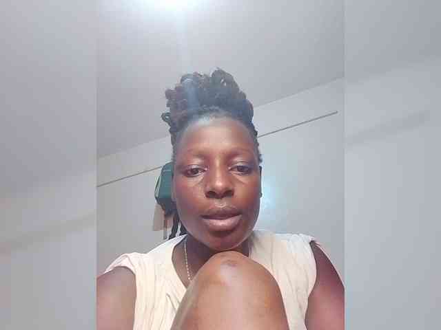 Paula006 webcam
