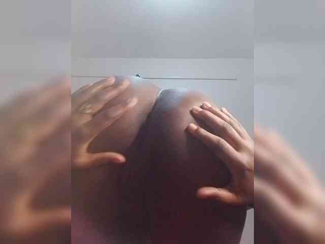 Paula006 webcam