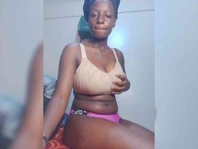 Paula006 webcam