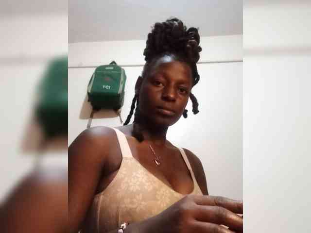 Paula006 webcam