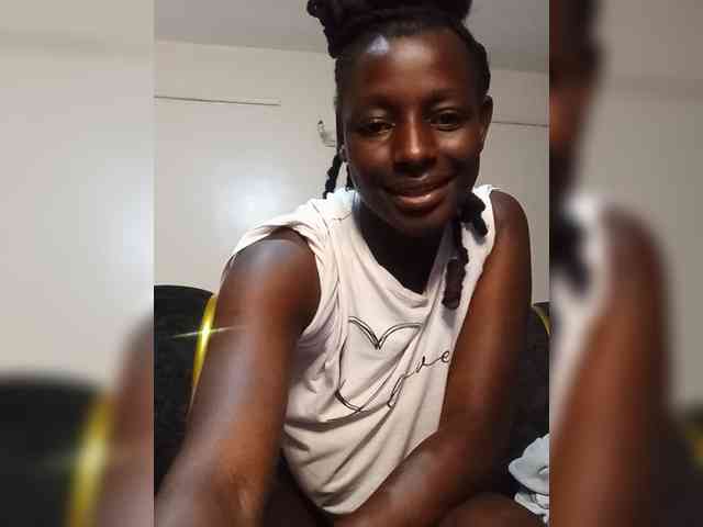 Paula006 webcam