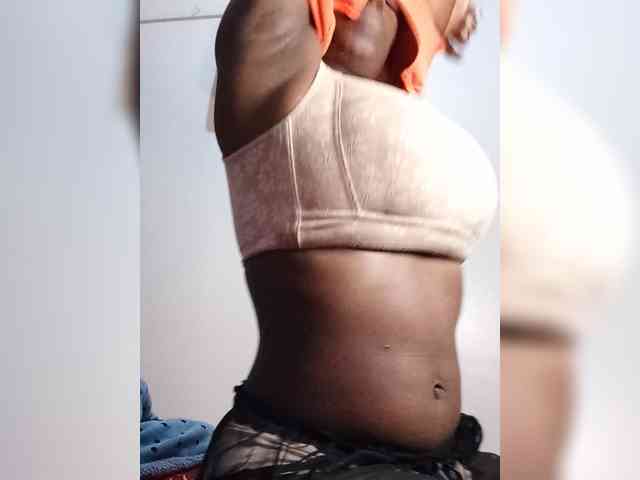 Paula006 webcam